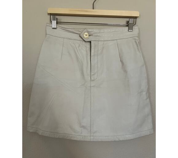 Betsy Johnson Dresses & Skirts - Vintage Betsy Johnson Leather Mini Skirt Cream Color Size Medium
